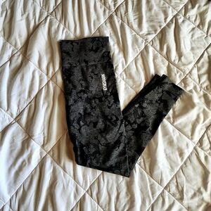 ❌️SOLD❌️Gymshark adapt camo seamless leggings.